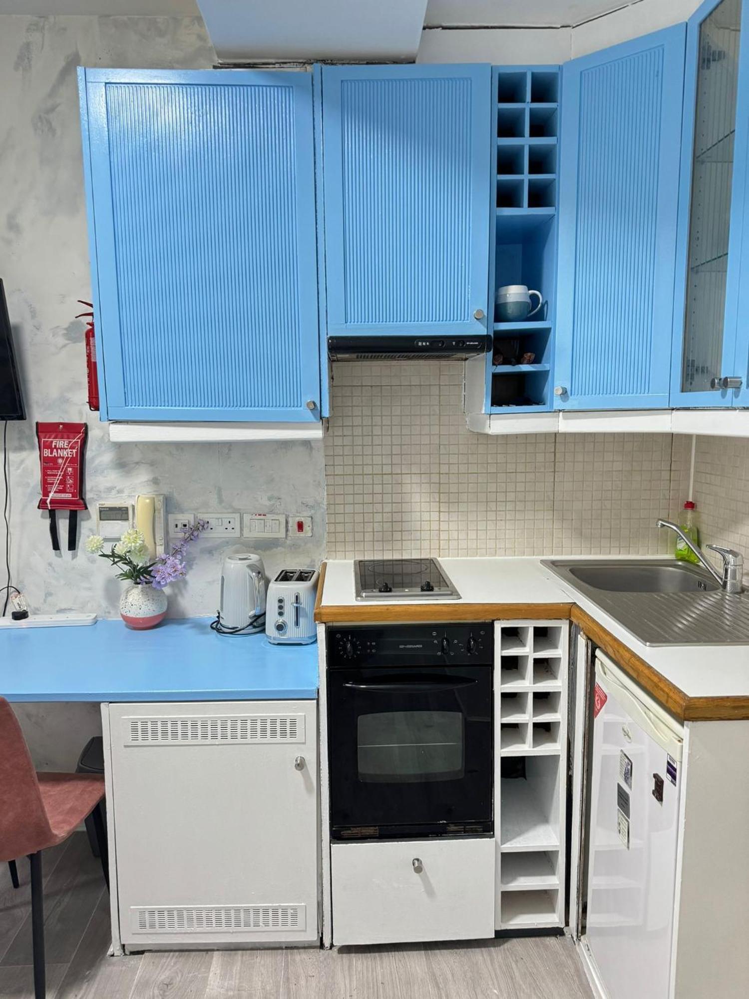 Portobello Road Artistic Studios 'Budget' London Zimmer foto