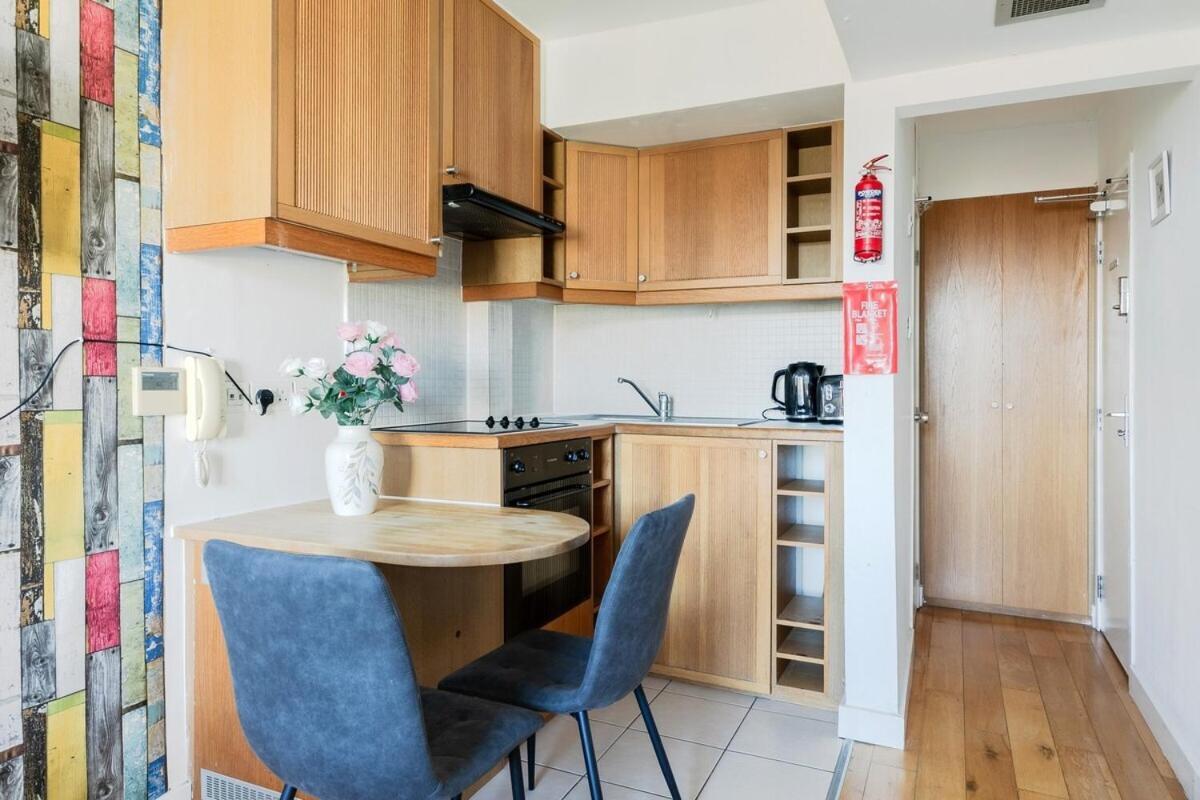 Portobello Road Artistic Studios 'Budget' London Zimmer foto