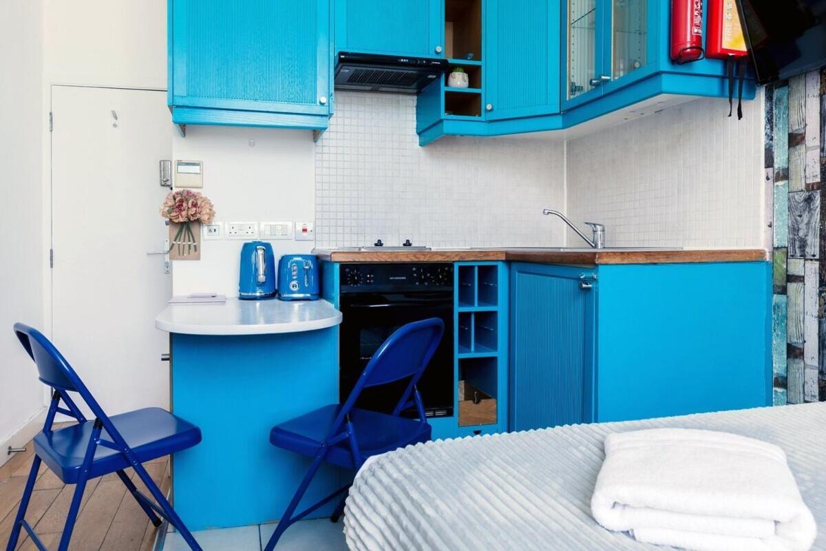 Portobello Road Artistic Studios 'Budget' London Zimmer foto