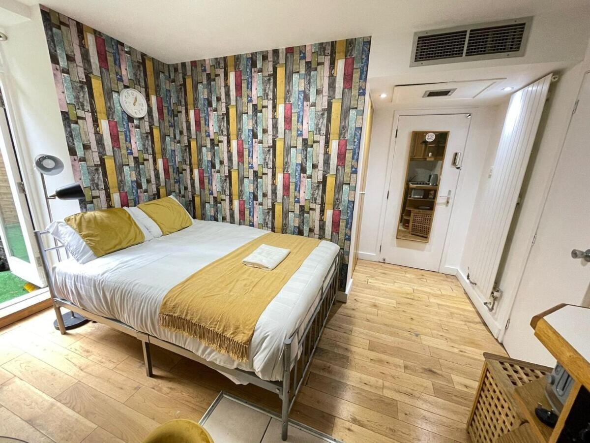 Portobello Road Artistic Studios 'Budget' London Zimmer foto