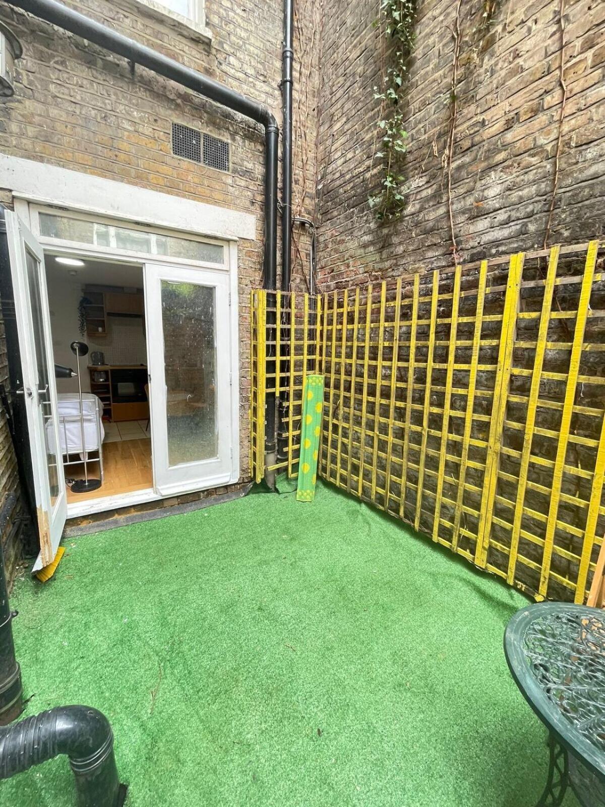 Portobello Road Artistic Studios 'Budget' London Zimmer foto